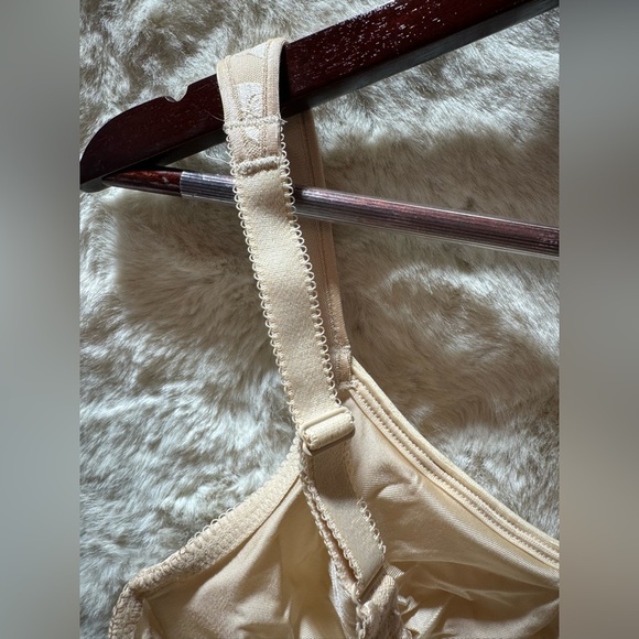 Wacoal Awareness Full Figure Underwire Bra Back Closure Bow women’s size 34D - Picture 7 of 12